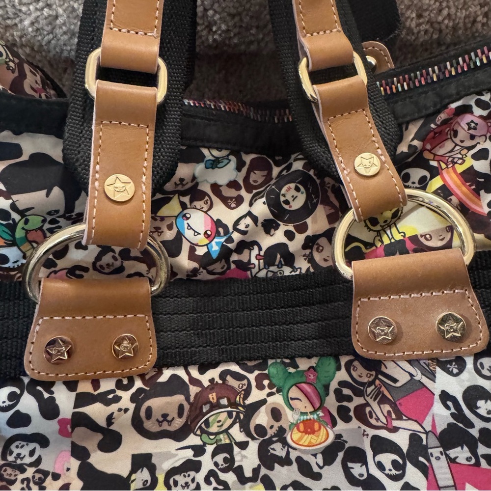 Rare LeSportsac x Tokidoki Leo Serena Nylon Boston Duffle Bug - Picture 3 of 9